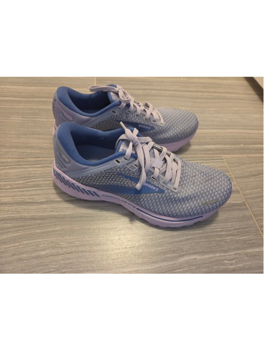 Women's Brooks Adrenaline GTS Athletic Running Shoes Purple and Blue